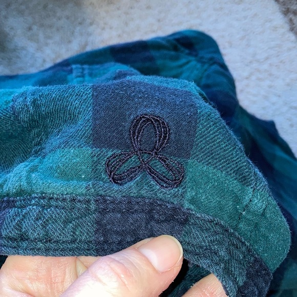 TNA Green and Black Button Down Shirt with Hood - Picture 8 of 13